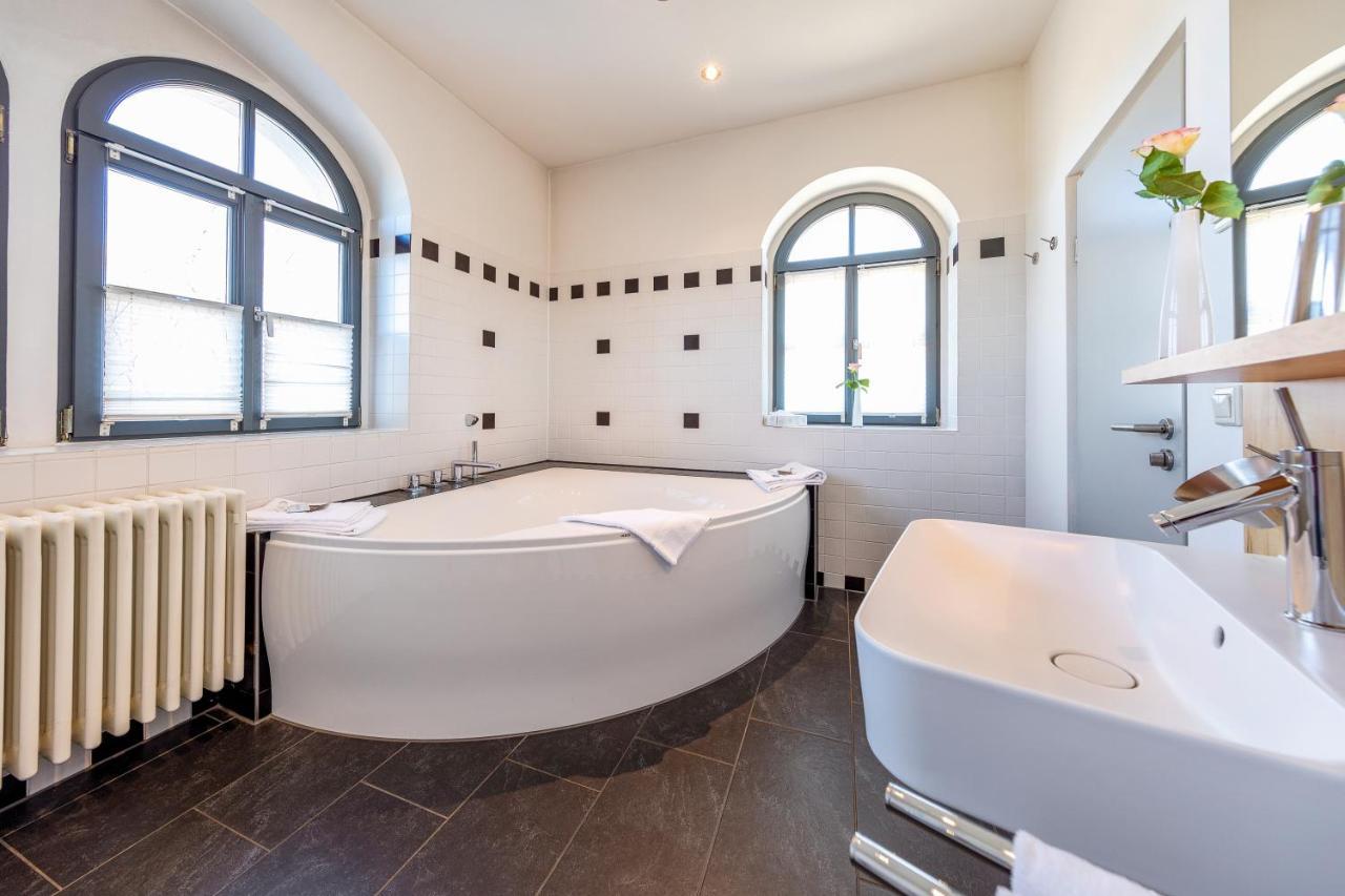 Spitzhaus Hotel Radebeul Kültér fotó